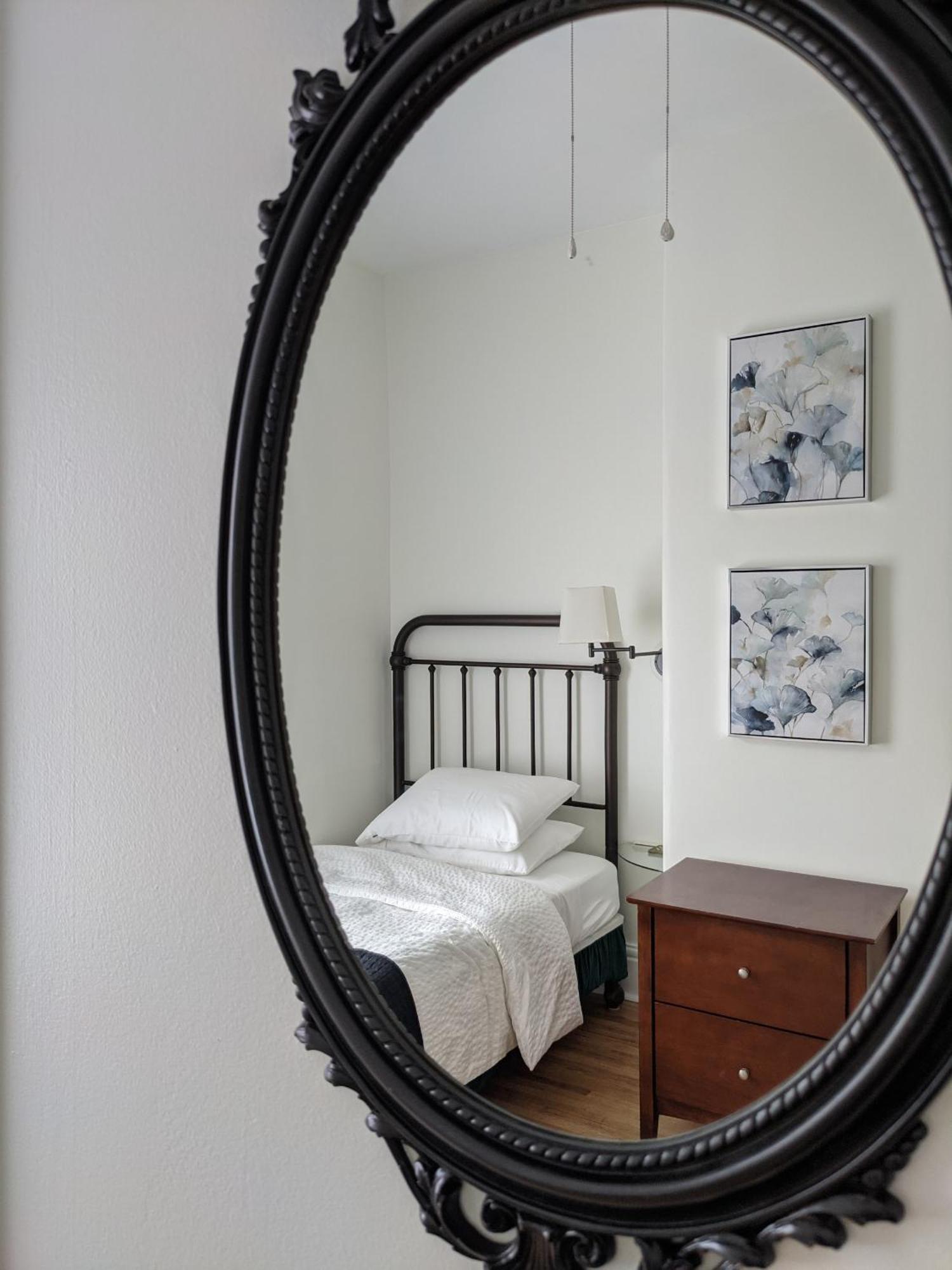 Colborne Bed And Breakfast Годерич Номер фото