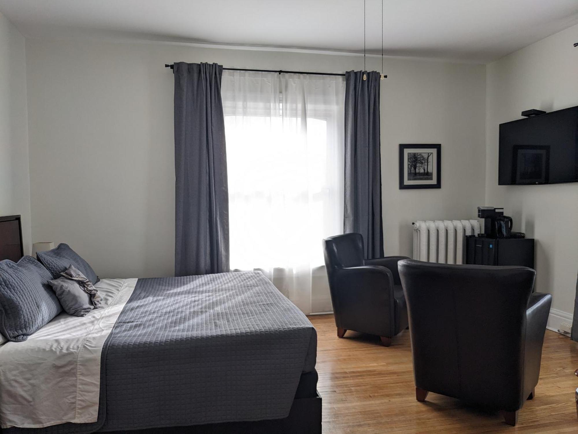 Colborne Bed And Breakfast Годерич Номер фото